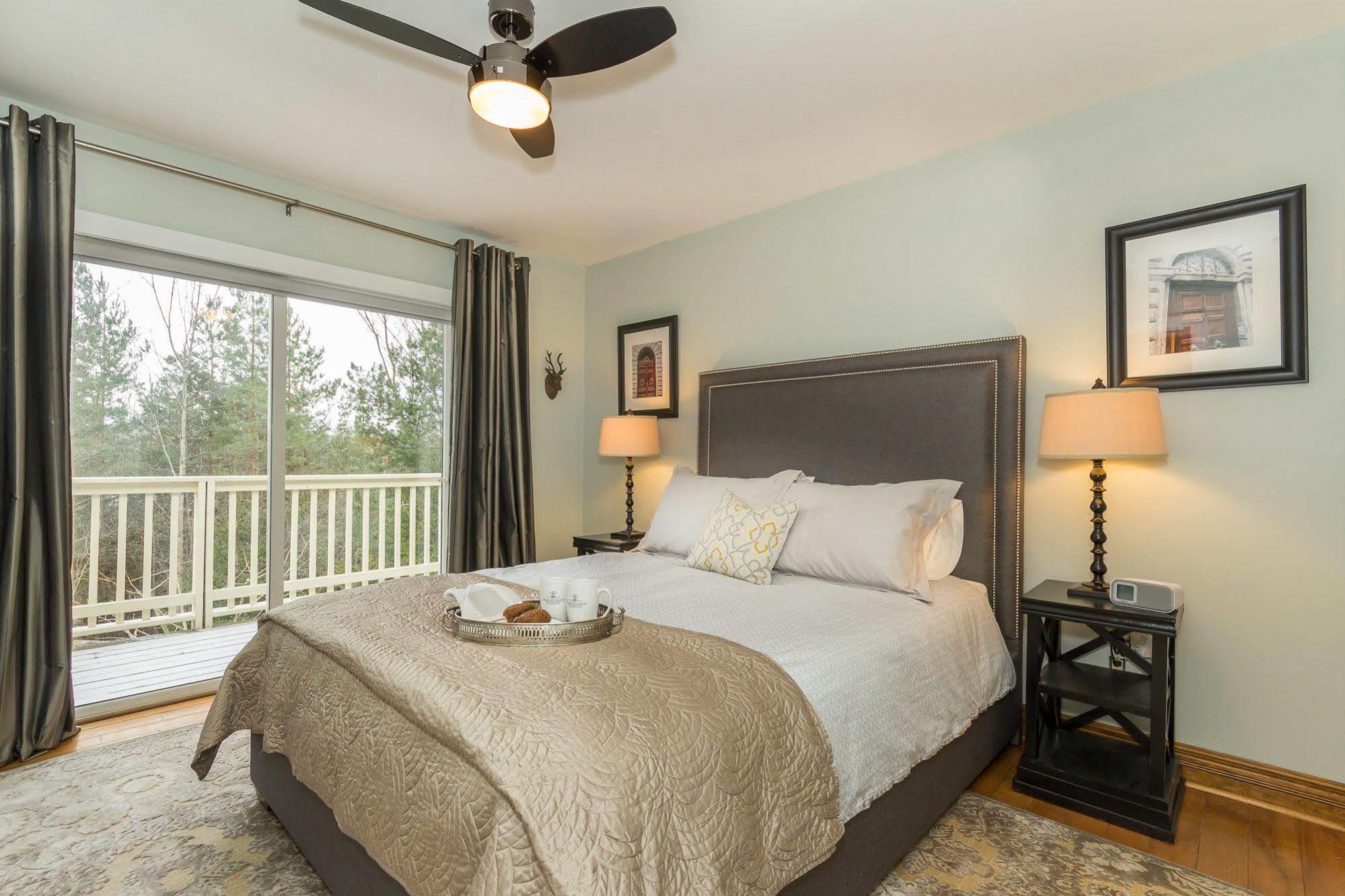 Craigleith Manor Bed & Breakfast Collingwood Extérieur photo