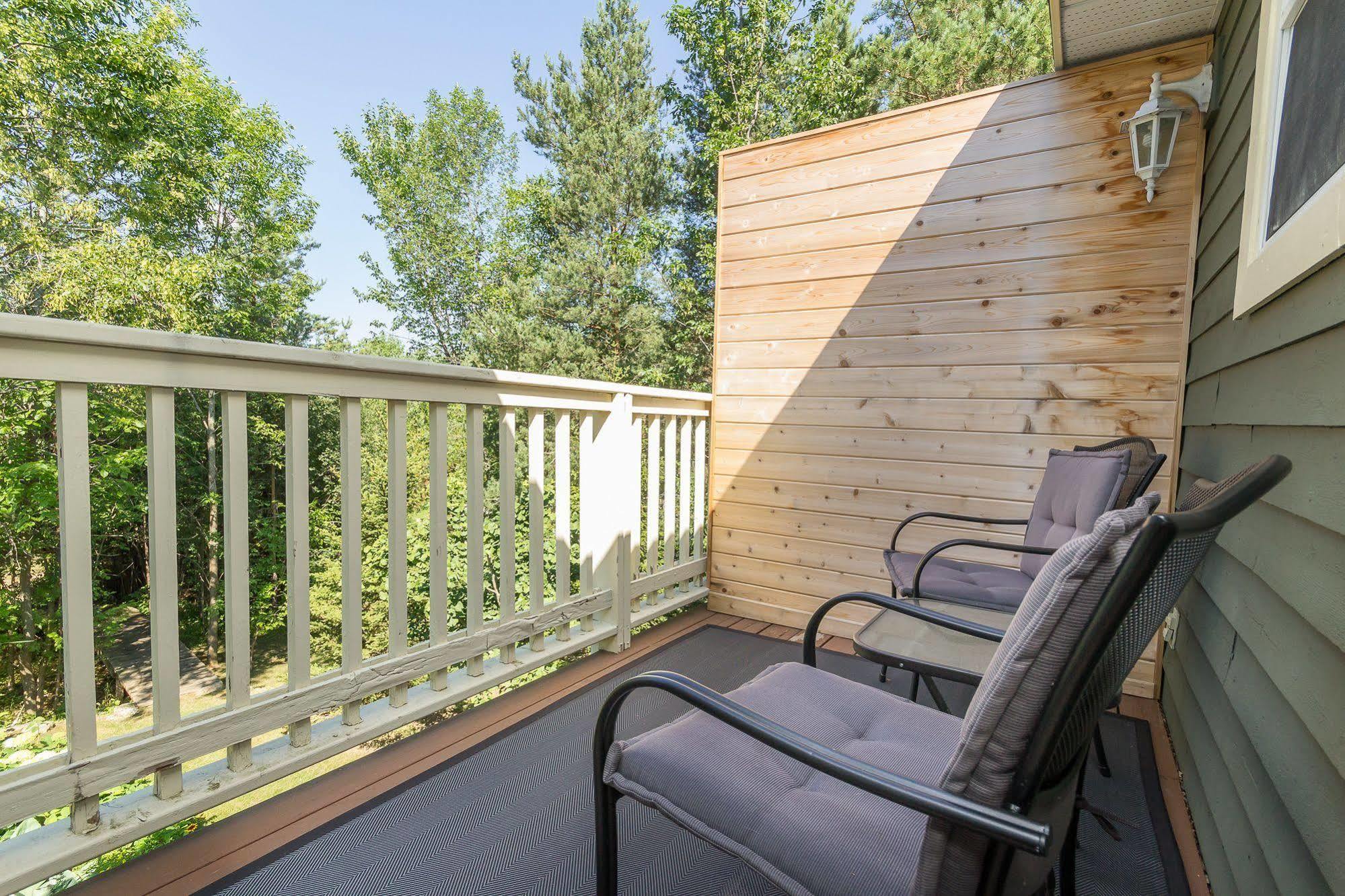 Craigleith Manor Bed & Breakfast Collingwood Extérieur photo